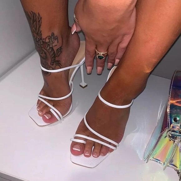 PrettyLittleThing Shoes - White mule heels